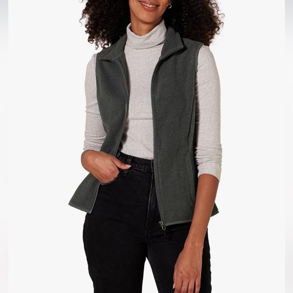 🐨NIP Amazon Essentials XL Zip Up Fleece Vest 🐨
